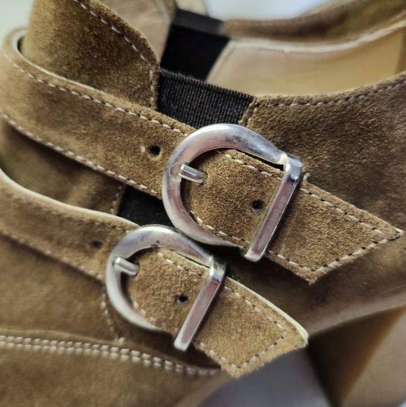 Italian Suede Leather Platform Heels - Picture 10 of 13